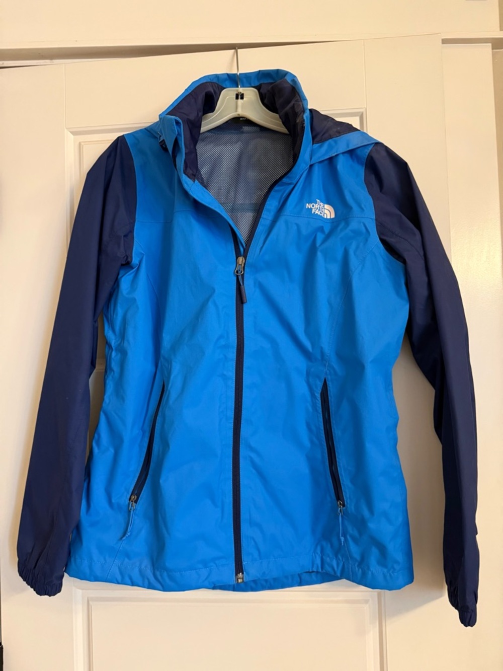 The North Face Teal Blue Lightweight Jacket